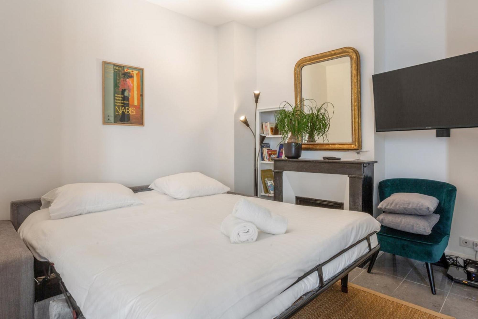 Appartement Du Marche St Honore - Welkeys Paris Exterior photo
